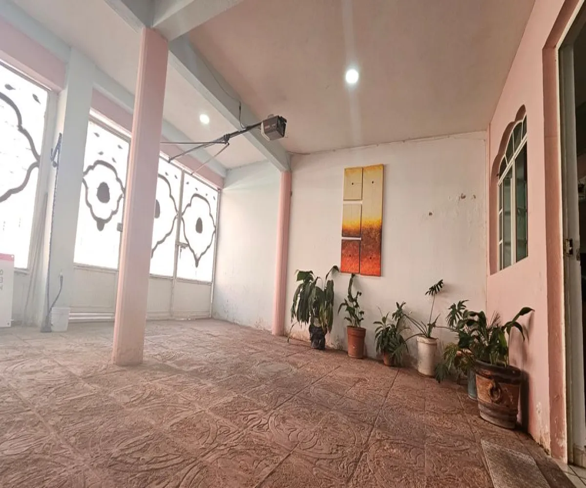 Casa En Venta,Insurgentes 1a Secc,Berbane godoy 416, Guadalajara, Jalisco 44820, 4 Habitaciones,2 Baños,Berbane godoy,2,p74ZLK2 Casa En Venta,Insurgentes 1a Secc,Berbane godoy 416, Guadalajara, Jalisco 44820, 4 Habitaciones,2 Baños,Berbane godoy,2,p74ZLK2