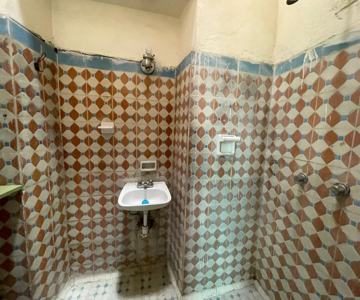 Casa En Venta,Guadalajara Centro,Manzano 214, Guadalajara, Jalisco 44100, 19 Habitaciones,19 Baños,Manzano,2,pUfaHf9