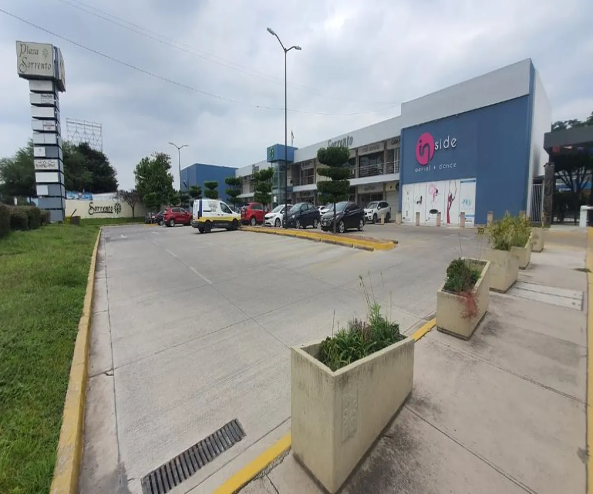 Local En Venta,Granja Alaada,Avenida Camino Real a Colima 546, Tlajomulco de Zúñiga, Jalisco 45645,Avenida Camino Real a Colima,1,pH9YLxk Local En Venta,Granja Alaada,Avenida Camino Real a Colima 546, Tlajomulco de Zúñiga, Jalisco 45645,Avenida Camino Real a Colima,1,pH9YLxk