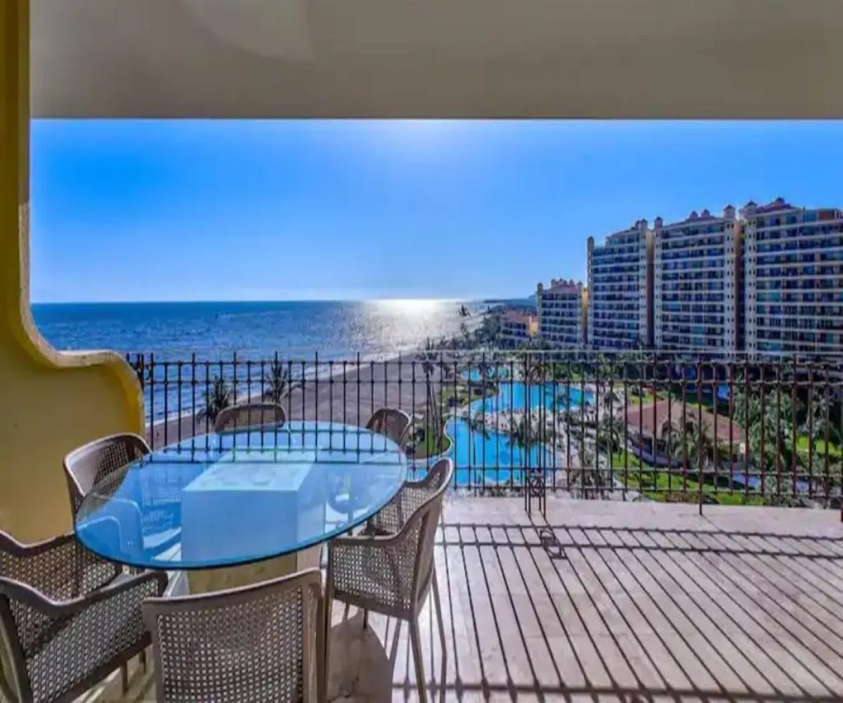Departamento En Venta,Marina Vallarta,Avenida Paseo de la Marina S/N, Puerto Vallarta, Jalisco 48335, 3 Habitaciones,3 Baños,Avenida Paseo de la Marina,1,pJnLUpC