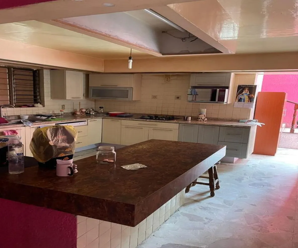 Casa En Venta,Bosques de La Victoria,Faro 2933, Guadalajara, Jalisco 44540, 7 Habitaciones,6 Baños,Faro ,2,pEmPlUX