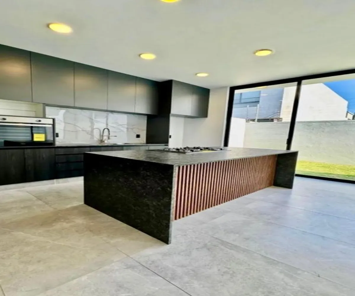 Casa En Venta,Zapopan,Av. Paseo de la estrella 3587, Zapopan, Jalisco 45222, 3 Habitaciones,3 Baños,Av. Paseo de la estrella,1,pyz6poo