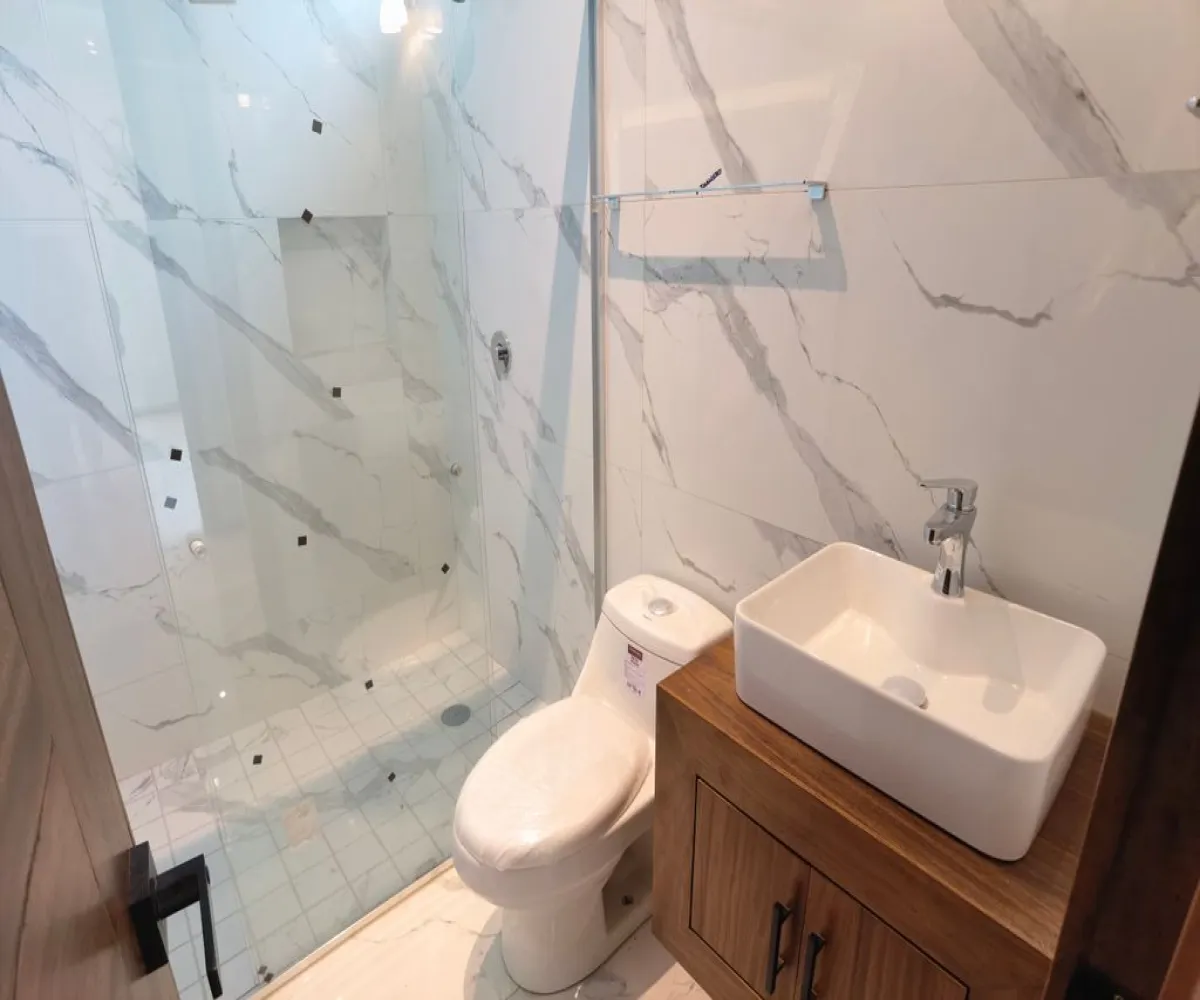 Casa En Venta,Bosques Vallarta,Paseo de la Estrella 3555, Zapopan, Jalisco 45222, 4 Habitaciones,4 Baños,Paseo de la Estrella,2,pSPpPAc Casa En Venta,Bosques Vallarta,Paseo de la Estrella 3555, Zapopan, Jalisco 45222, 4 Habitaciones,4 Baños,Paseo de la Estrella,2,pSPpPAc