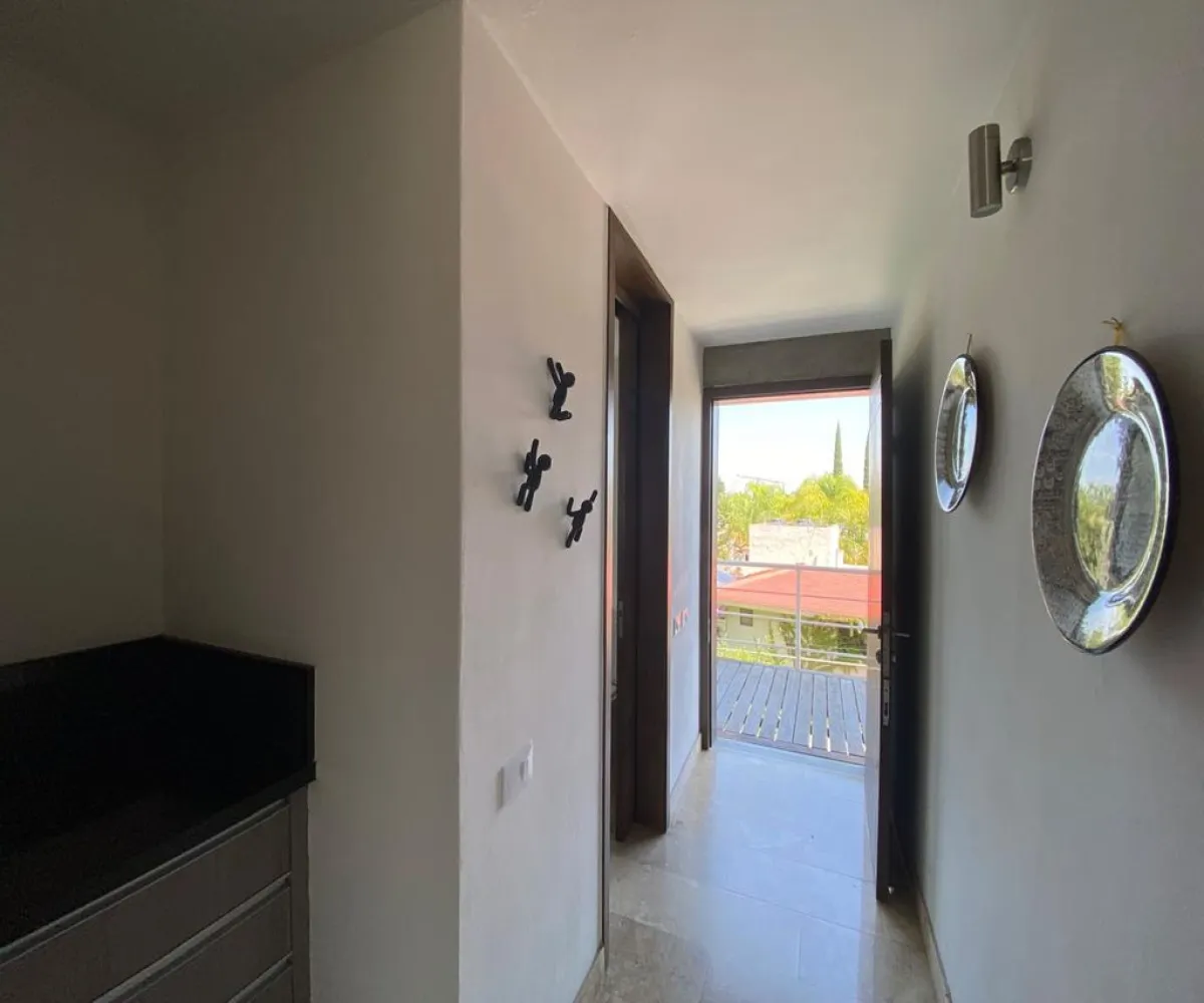 Departamento En Venta,Lomas Del Valle,Paseo Lomas Altas 3986, Zapopan, Jalisco 45129, 2 Habitaciones,2 Baños,Paseo Lomas Altas ,3,p80fmRV