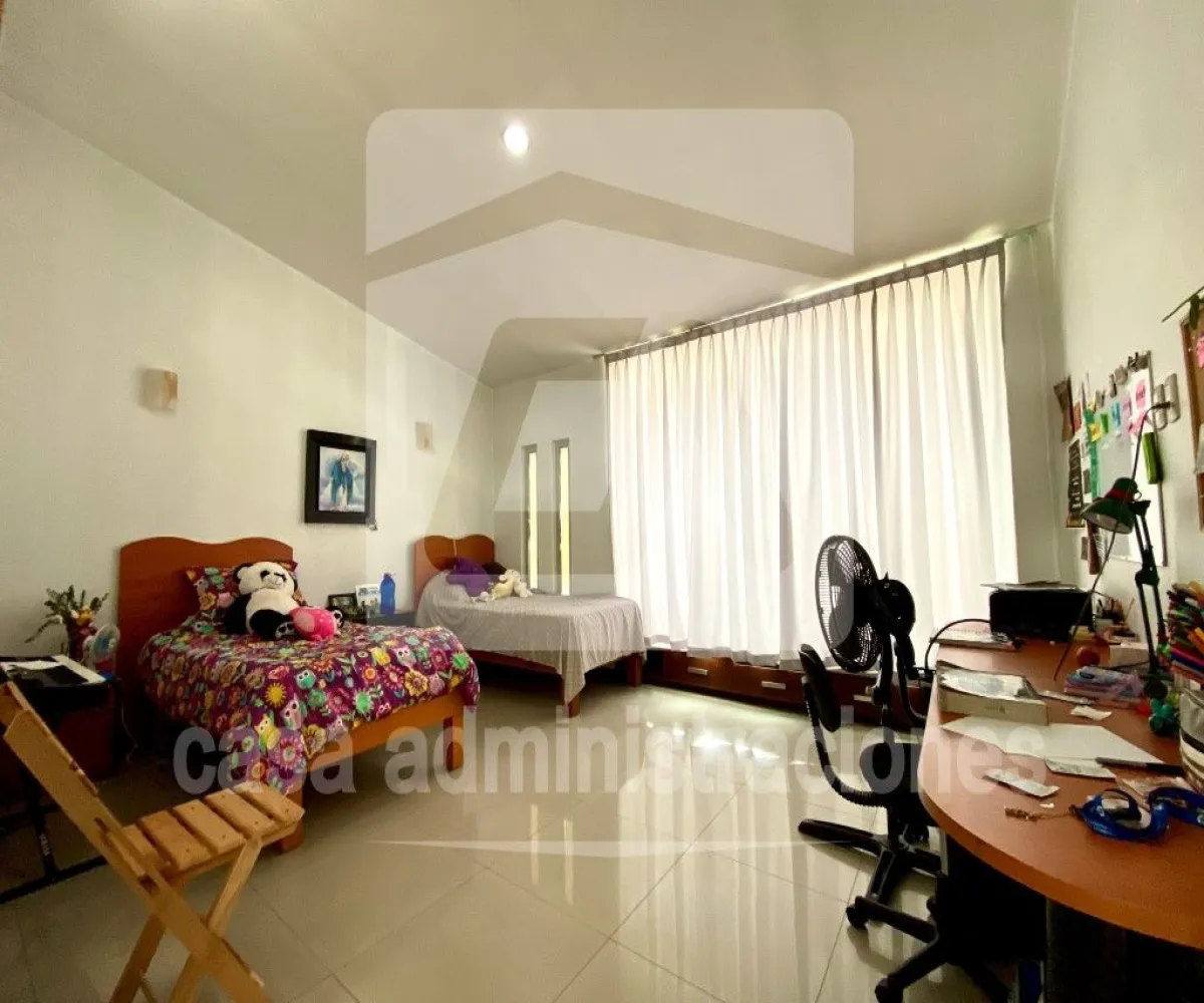Casa En Venta,Altamira ,Avenida Aviación 3905 23, Zapopan, Jalisco 45019, 7 Habitaciones,2 Baños,Avenida Aviación,2,pKinSTs Casa En Venta,Altamira ,Avenida Aviación 3905 23, Zapopan, Jalisco 45019, 7 Habitaciones,2 Baños,Avenida Aviación,2,pKinSTs