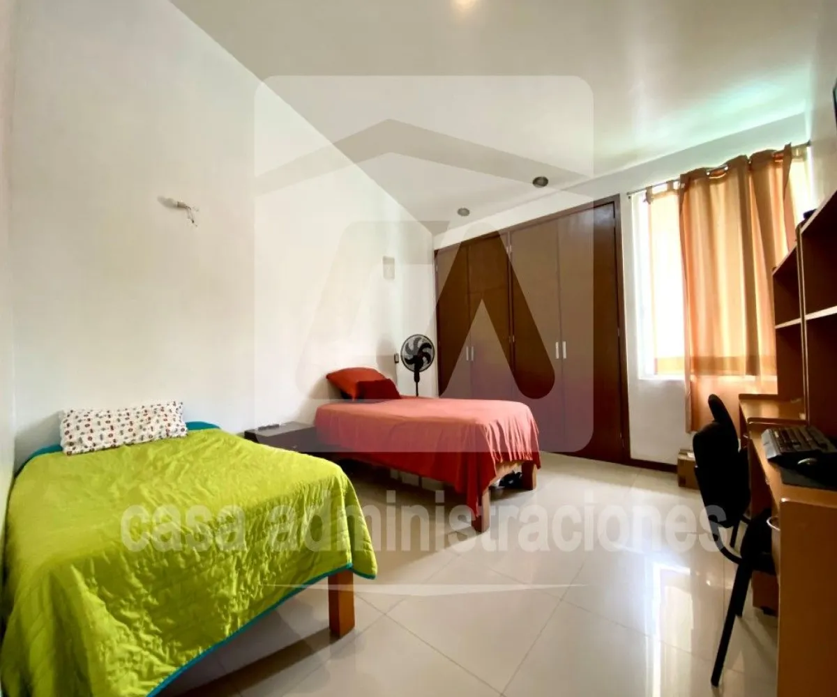 Casa En Venta,Altamira ,Avenida Aviación 3905 23, Zapopan, Jalisco 45019, 7 Habitaciones,2 Baños,Avenida Aviación,2,pKinSTs Casa En Venta,Altamira ,Avenida Aviación 3905 23, Zapopan, Jalisco 45019, 7 Habitaciones,2 Baños,Avenida Aviación,2,pKinSTs