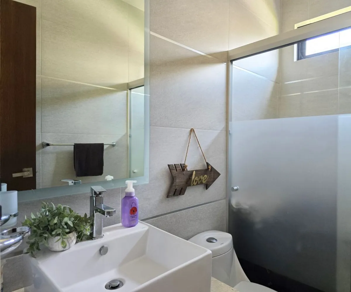 Casa En Venta,Casa Fuerte,Paseo la Ciudadela S/N, Tlajomulco de Zúñiga, Jalisco 45645, 4 Habitaciones,4 Baños,Paseo la Ciudadela,2,pHXnFmA