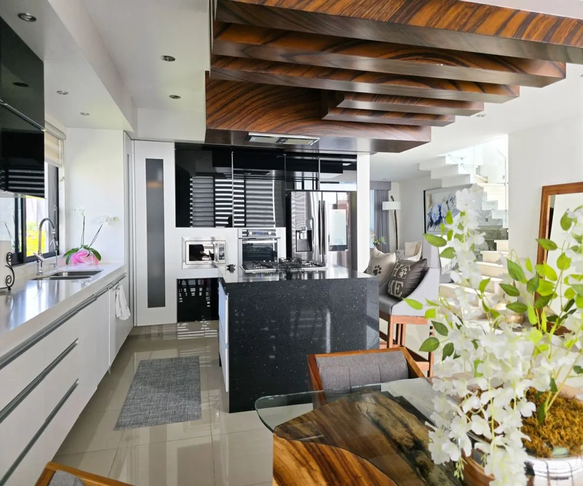 Casa En Venta,Casa Fuerte,Paseo la Ciudadela S/N, Tlajomulco de Zúñiga, Jalisco 45645, 4 Habitaciones,4 Baños,Paseo la Ciudadela,2,pHXnFmA