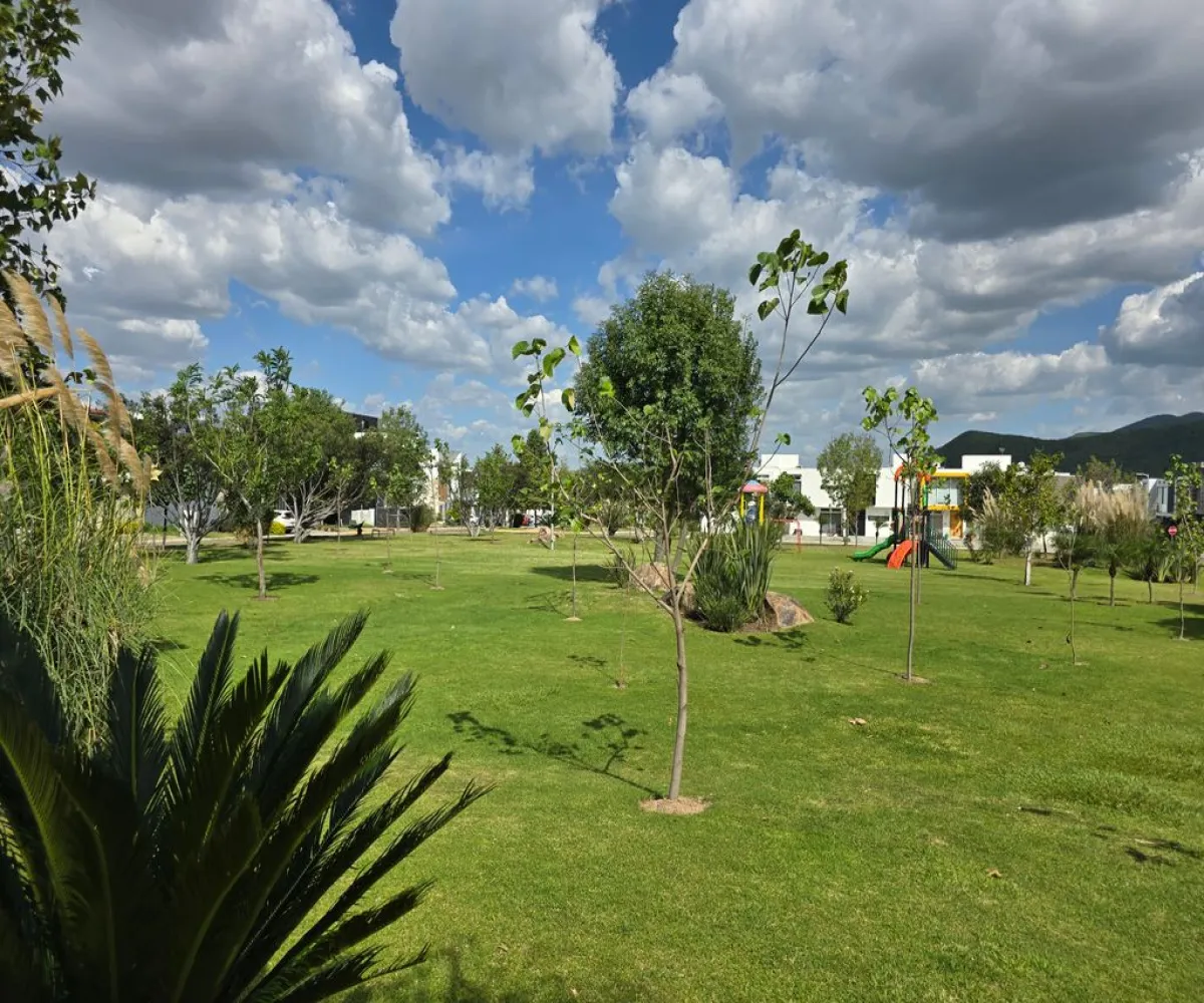 Casa En Venta,Casa Fuerte,circuito el baluarte S/N, Tlajomulco de Zúñiga, Jalisco 45645, 4 Habitaciones,4 Baños,circuito el baluarte,3,p02JZ09 Casa En Venta,Casa Fuerte,circuito el baluarte S/N, Tlajomulco de Zúñiga, Jalisco 45645, 4 Habitaciones,4 Baños,circuito el baluarte,3,p02JZ09