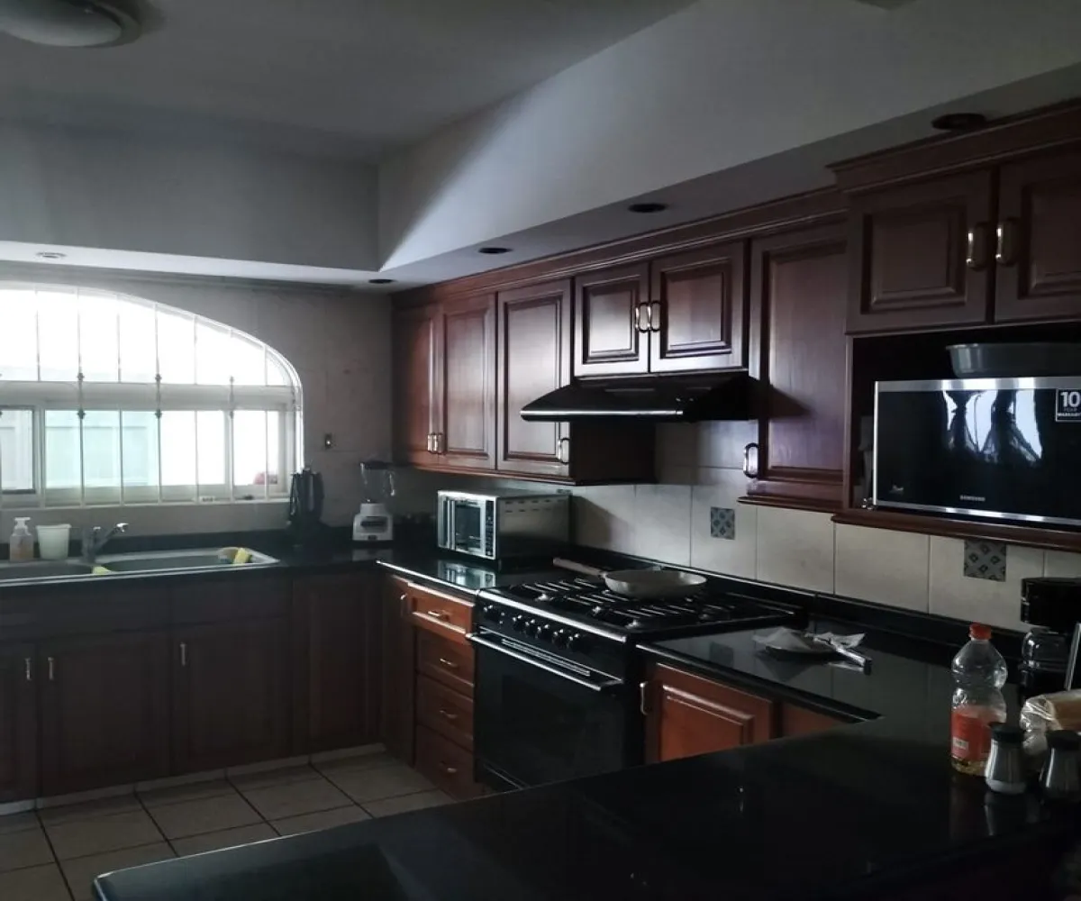 Casa En Venta,Fracc Prados Tepeyac,Calle Prado de las Gladiolas 4387, Zapopan, Jalisco 45050, 3 Habitaciones,3 Baños,Calle Prado de las Gladiolas,1,pVVrjce Casa En Venta,Fracc Prados Tepeyac,Calle Prado de las Gladiolas 4387, Zapopan, Jalisco 45050, 3 Habitaciones,3 Baños,Calle Prado de las Gladiolas,1,pVVrjce