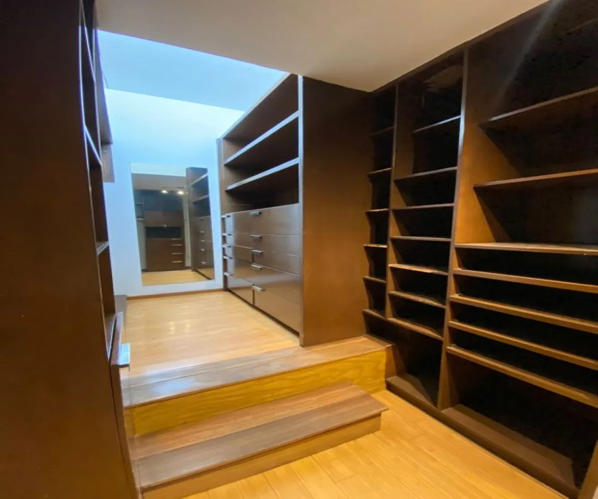 Casa En Venta,Zapopan,Avenida Paseo de La Luna 157, Zapopan, Jalisco 45019, 3 Habitaciones,3 Baños,Avenida Paseo de La Luna,2,p3Uykv7 Casa En Venta,Zapopan,Avenida Paseo de La Luna 157, Zapopan, Jalisco 45019, 3 Habitaciones,3 Baños,Avenida Paseo de La Luna,2,p3Uykv7