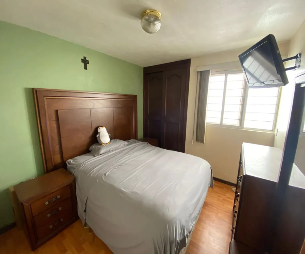 Casa En Venta,Fracc Monumental,Copan 345, Guadalajara, Jalisco 44320, 3 Habitaciones,2 Baños,Copan,1,p1uVs4B Casa En Venta,Fracc Monumental,Copan 345, Guadalajara, Jalisco 44320, 3 Habitaciones,2 Baños,Copan,1,p1uVs4B