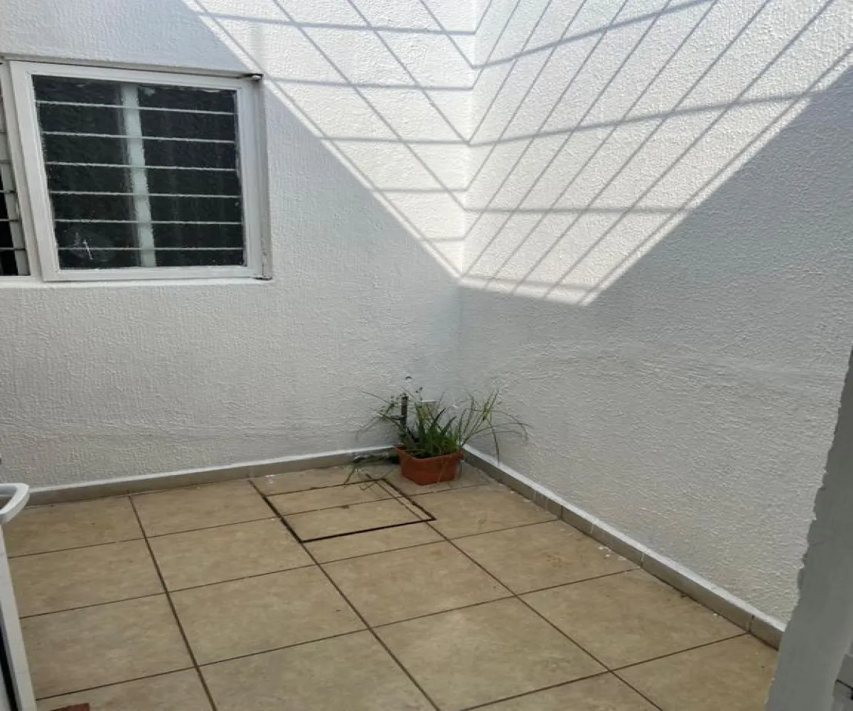 Casa En Venta,Fracc Monumental,Copan 345, Guadalajara, Jalisco 44320, 3 Habitaciones,2 Baños,Copan,1,p1uVs4B Casa En Venta,Fracc Monumental,Copan 345, Guadalajara, Jalisco 44320, 3 Habitaciones,2 Baños,Copan,1,p1uVs4B