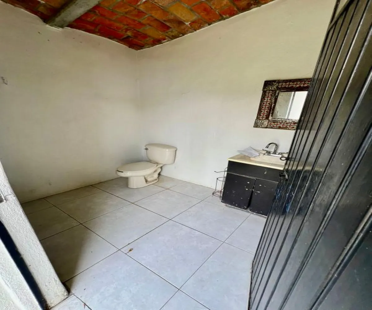 Casa En Venta,El capullin ,Los tres gallos, El pirul 35, México, Jalisco 45675, 4 Habitaciones,2 Baños,Los tres gallos, El pirul,1,pNUUXKa