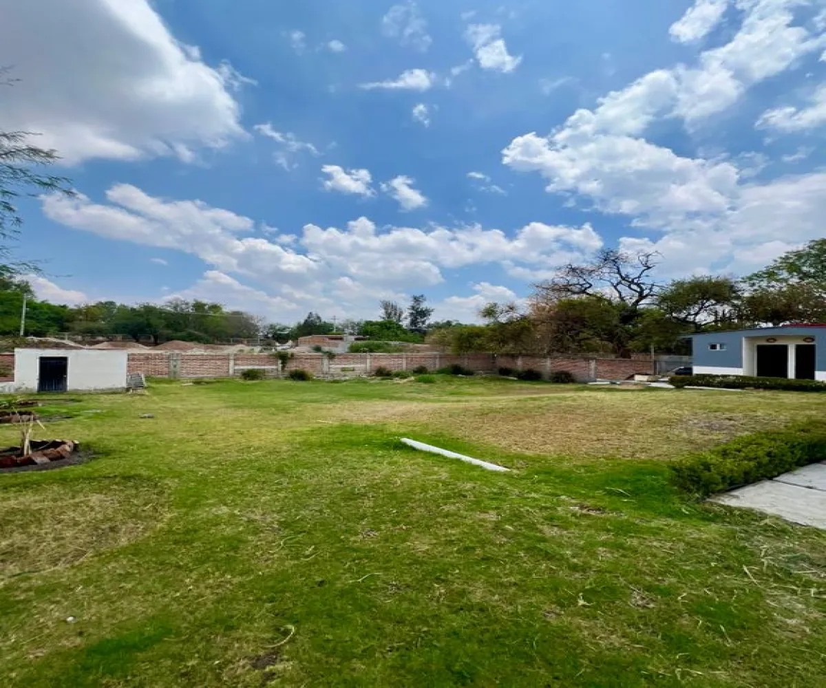 Casa En Venta,El capullin ,Los tres gallos, El pirul 35, México, Jalisco 45675, 4 Habitaciones,2 Baños,Los tres gallos, El pirul,1,pNUUXKa