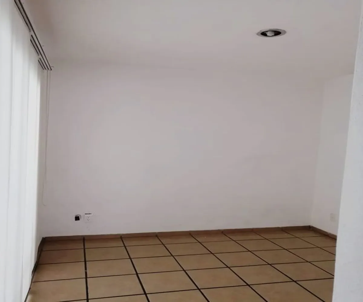 Casa En Venta,Parques del Bosque,Avenida Primavera S/N, San Pedro Tlaquepaque, Jalisco 45609, 3 Habitaciones,2 Baños,Avenida Primavera,2,pYDKUMu