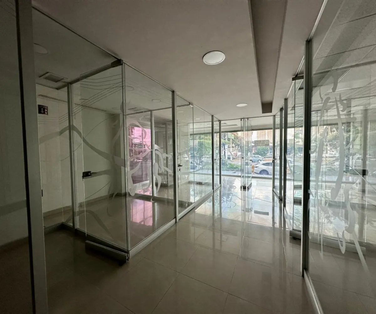 Oficina En Renta,Ciudad Del Sol,Av Lopez Mateos S/N, Zapopan, Jalisco 45050,2 Baños,Av Lopez Mateos,1,pNVr9uZ