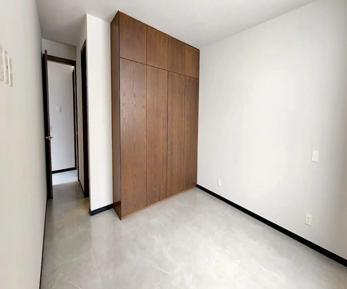 Casa En Venta,Fracc Ciudad Bugambilia,Azaleas 573 24, Zapopan, Jalisco 45237, 3 Habitaciones,3 Baños,Azaleas ,3,pGcaTJF