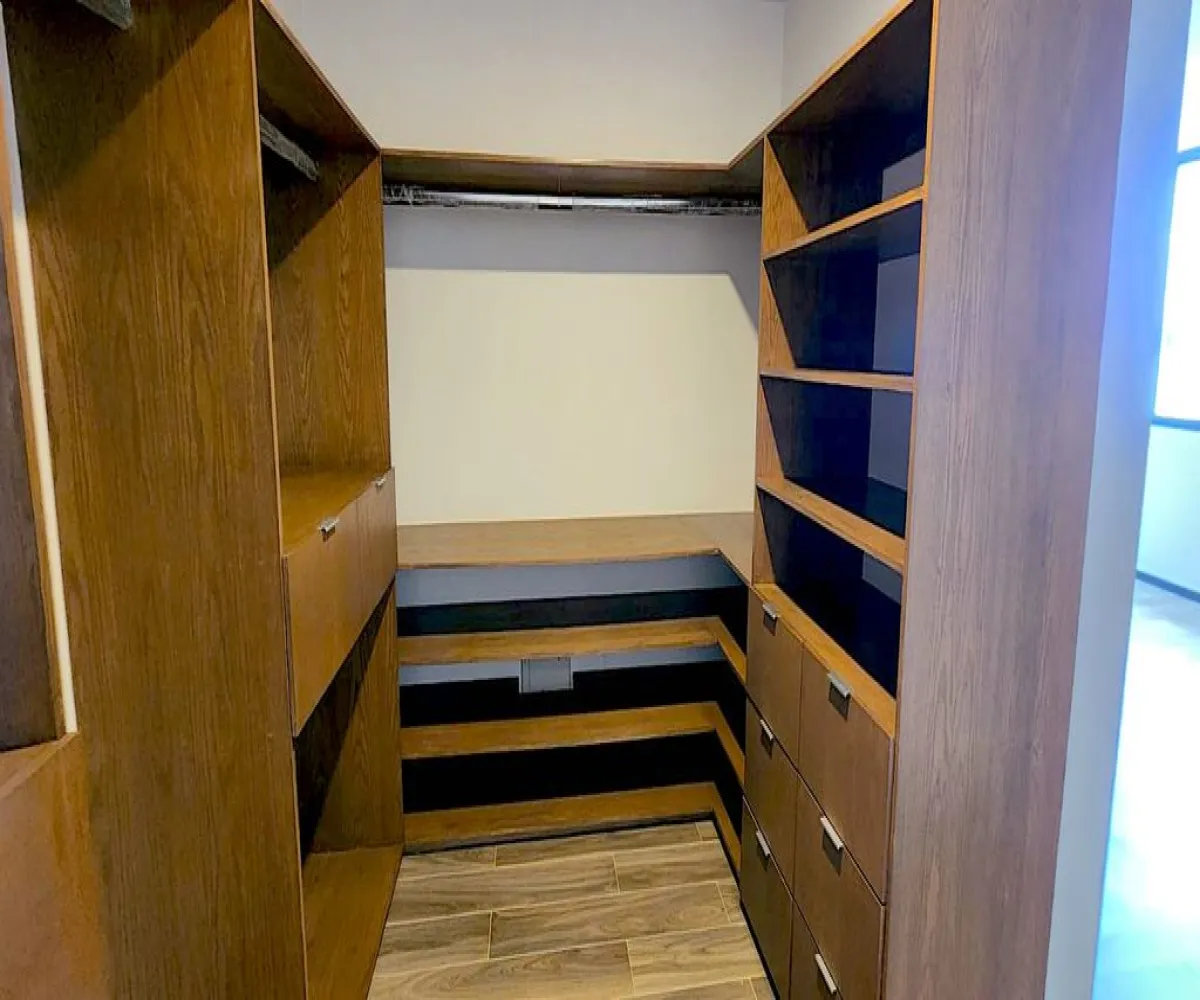 Casa En Venta,Fracc Ciudad Bugambilia,Azaleas 573 24, Zapopan, Jalisco 45237, 3 Habitaciones,3 Baños,Azaleas ,3,pGcaTJF