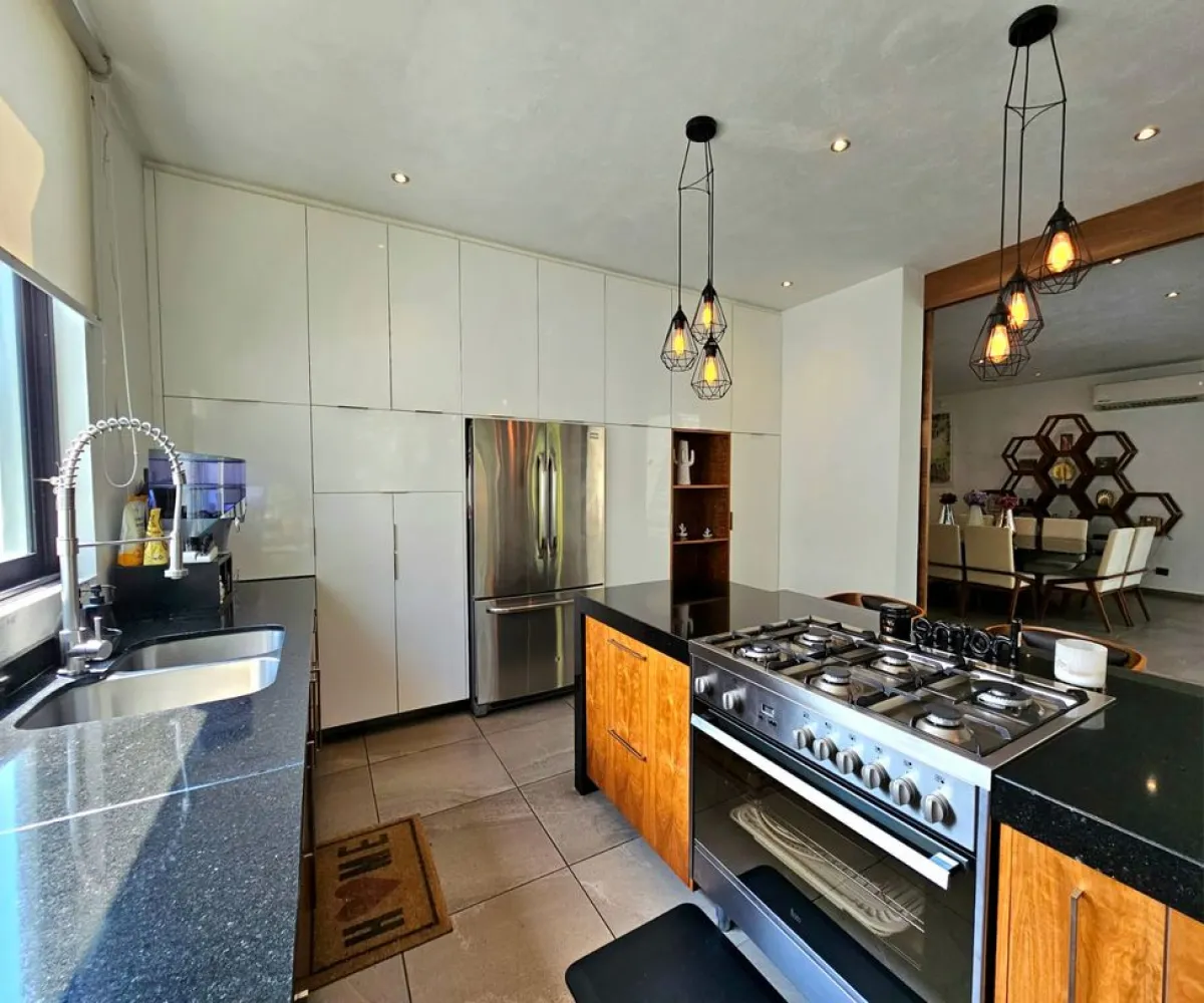 Casa En Venta,Pinar De La Venta,Via Brillo del sol norte S/N, Zapopan, Jalisco 45221, 3 Habitaciones,4 Baños,Via Brillo del sol norte,1,pBmhSVB Casa En Venta,Pinar De La Venta,Via Brillo del sol norte S/N, Zapopan, Jalisco 45221, 3 Habitaciones,4 Baños,Via Brillo del sol norte,1,pBmhSVB