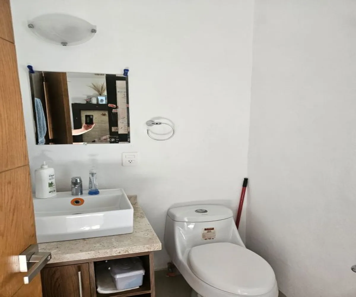 Casa En Venta,Forét Residencial,FRACCIONAMIENTO LUNA BOSQUE, CALLE PINO 68, Zapopan, Jalisco 45066, 3 Habitaciones,2 Baños,FRACCIONAMIENTO LUNA BOSQUE ,CALLE PINO,1,ptxt9zO