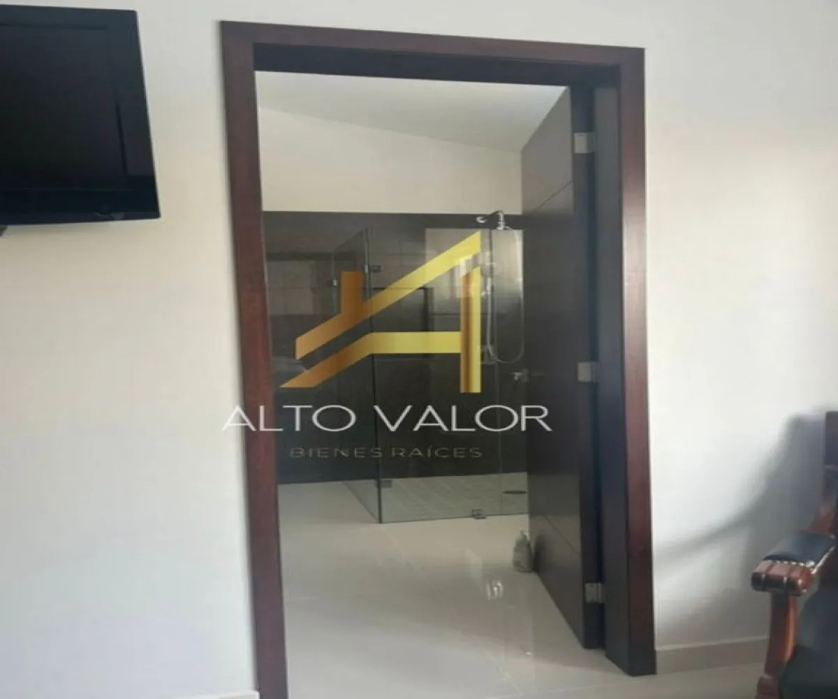 Casa En Venta,Bosques De Santa Anita,Pasesos de los Cipres S/N, Tlajomulco de Zúñiga, Jalisco 45640, 4 Habitaciones,4 Baños,Pasesos de los Cipres,2,pg0K8h6