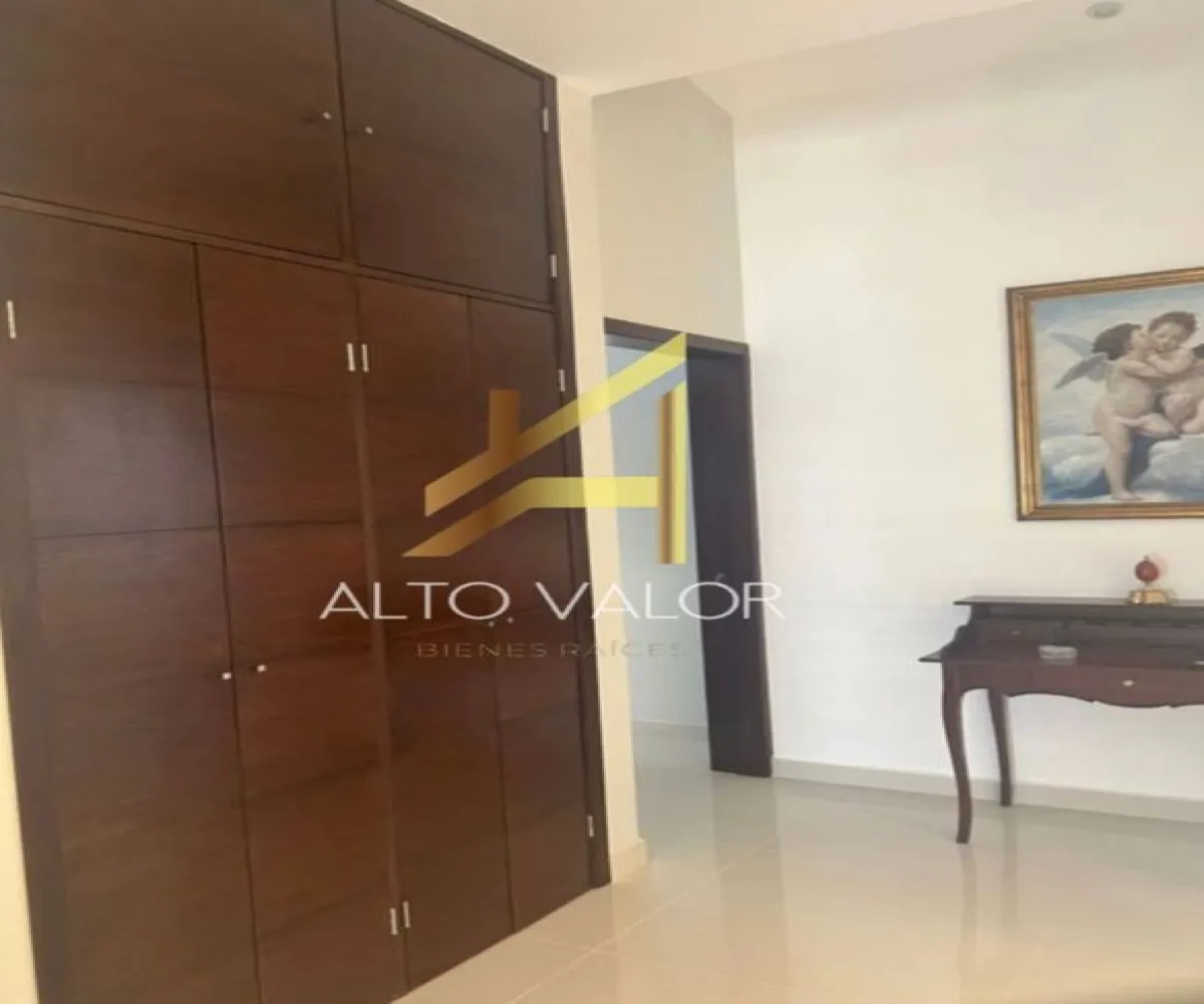 Casa En Venta,Bosques De Santa Anita,Pasesos de los Cipres S/N, Tlajomulco de Zúñiga, Jalisco 45640, 4 Habitaciones,4 Baños,Pasesos de los Cipres,2,pg0K8h6