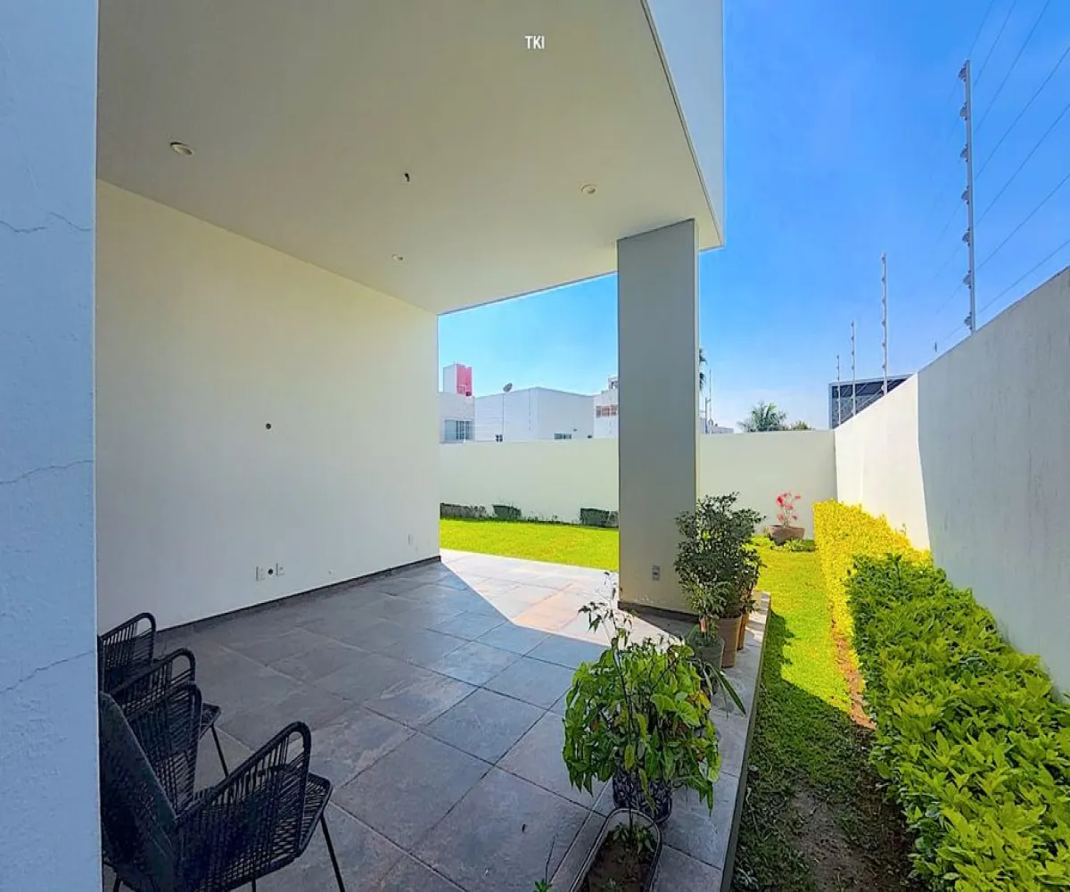 Casa En Venta,fraccionamiento Rinconada de Santa anita,Santa Anita 601 67, México, Jalisco 45645, 3 Habitaciones,3 Baños,Santa Anita,1,p8Iq969 Casa En Venta,fraccionamiento Rinconada de Santa anita,Santa Anita 601 67, México, Jalisco 45645, 3 Habitaciones,3 Baños,Santa Anita,1,p8Iq969