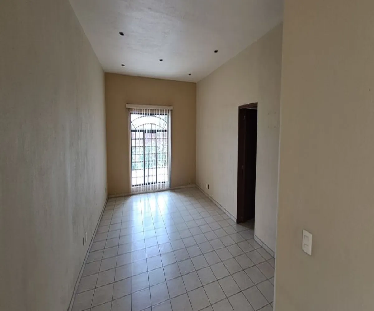 Edificio En Venta,Jardines Del Sol,Av. Labna 1391, Zapopan, Jalisco 45050, 7 Habitaciones,7 Baños,Av. Labna,3,pvoq5Tv