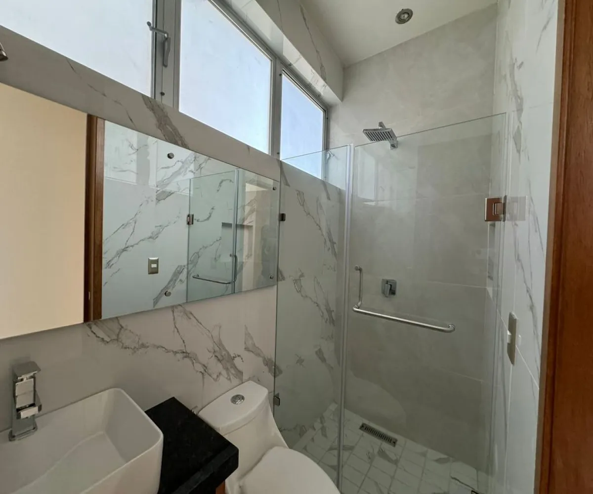 Departamento En Renta,Vallarta Universidad,Calle Aldous Huxley S/N, Zapopan, Jalisco 45110, 2 Habitaciones,2 Baños,Calle Aldous Huxley,1,p3S2NNE Departamento En Renta,Vallarta Universidad,Calle Aldous Huxley S/N, Zapopan, Jalisco 45110, 2 Habitaciones,2 Baños,Calle Aldous Huxley,1,p3S2NNE