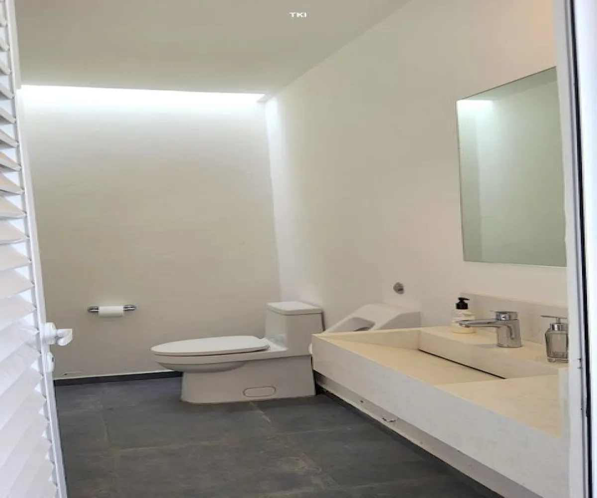 Casa En Venta,Santa Anita,Santa Anita 601 73, Tlajomulco de Zúñiga, Jalisco 45600, 4 Habitaciones,5 Baños,Santa Anita,2,pUVVAiw Casa En Venta,Santa Anita,Santa Anita 601 73, Tlajomulco de Zúñiga, Jalisco 45600, 4 Habitaciones,5 Baños,Santa Anita,2,pUVVAiw