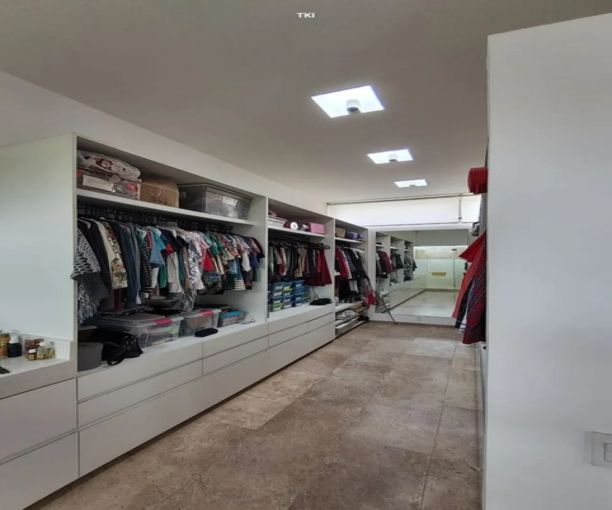 Casa En Venta,Santa Anita,Santa Anita 601 73, Tlajomulco de Zúñiga, Jalisco 45600, 4 Habitaciones,5 Baños,Santa Anita,2,pUVVAiw Casa En Venta,Santa Anita,Santa Anita 601 73, Tlajomulco de Zúñiga, Jalisco 45600, 4 Habitaciones,5 Baños,Santa Anita,2,pUVVAiw