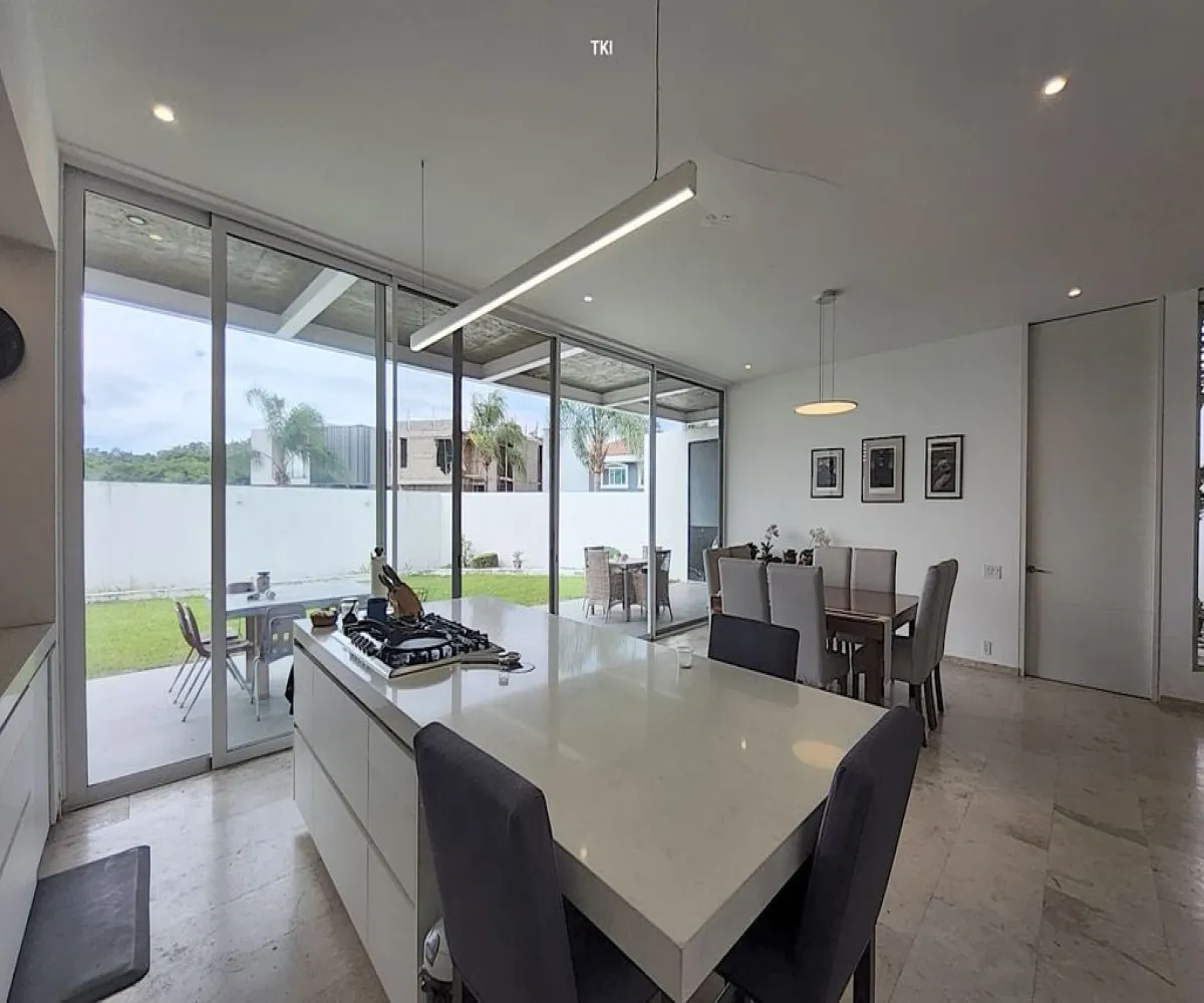 Casa En Venta,Santa Anita,Santa Anita 601 73, Tlajomulco de Zúñiga, Jalisco 45600, 4 Habitaciones,5 Baños,Santa Anita,2,pUVVAiw Casa En Venta,Santa Anita,Santa Anita 601 73, Tlajomulco de Zúñiga, Jalisco 45600, 4 Habitaciones,5 Baños,Santa Anita,2,pUVVAiw