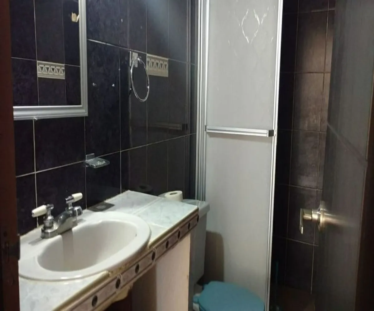 Casa En Venta,Fracc Parques De Zapopan,Calle Santa Monica 62, Zapopan, Jalisco 45138, 2 Habitaciones,1 Baño,Calle Santa Monica,1,pDVV8wM