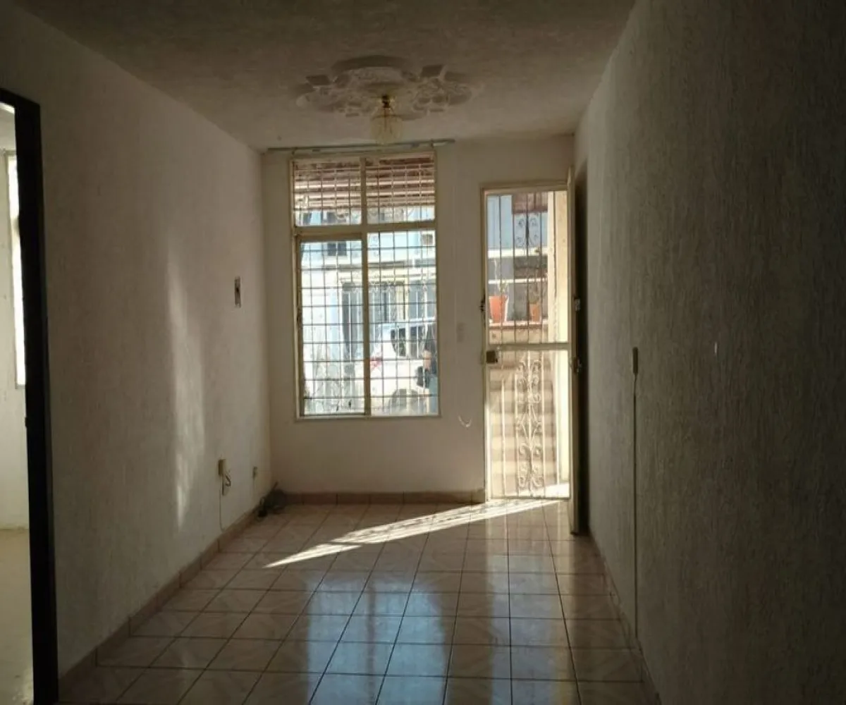 Casa En Venta,Fracc Parques De Zapopan,Calle Santa Monica 62, Zapopan, Jalisco 45138, 2 Habitaciones,1 Baño,Calle Santa Monica,1,pDVV8wM