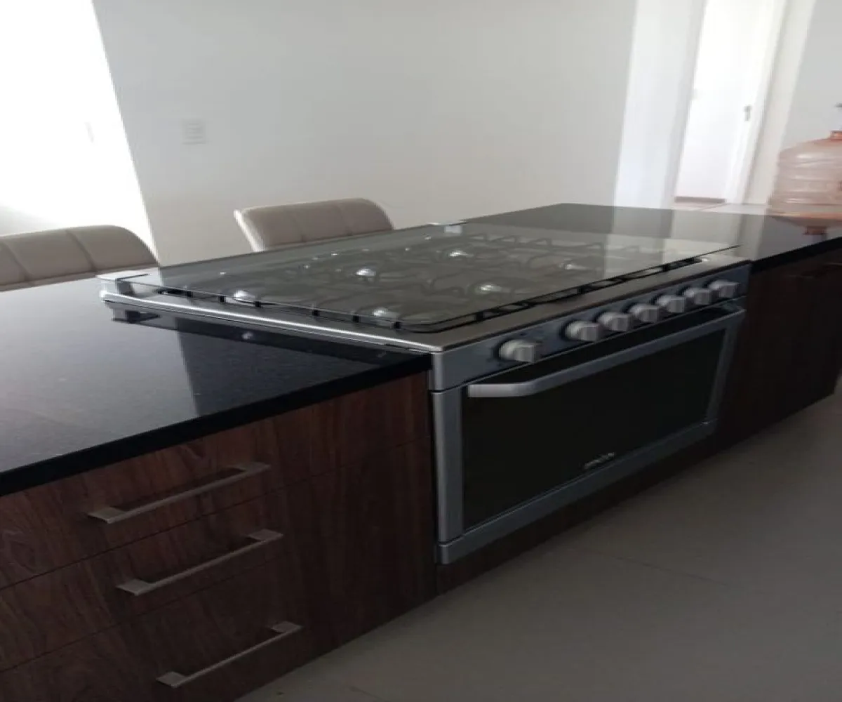 Departamento En Venta,Los Gavilanes,Quintanar de la Rioja 941, Tlajomulco de Zúñiga, Jalisco 45645, 2 Habitaciones,3 Baños,Quintanar de la Rioja,1,pjvSkAR