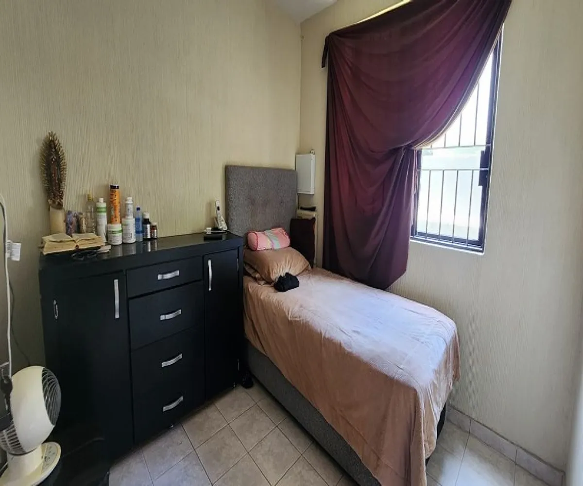 Casa En Venta,Santa Anita,Paseo de Santa Anita 426, Tlajomulco de Zúñiga, Jalisco 45645, 4 Habitaciones,5 Baños,Paseo de Santa Anita ,2,pANm96l