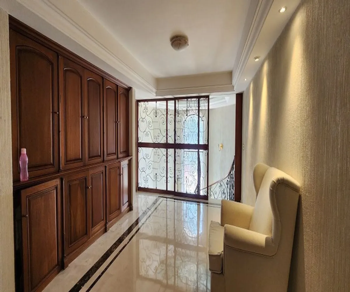 Casa En Venta,Santa Anita,Paseo de Santa Anita 426, Tlajomulco de Zúñiga, Jalisco 45645, 4 Habitaciones,5 Baños,Paseo de Santa Anita ,2,pANm96l