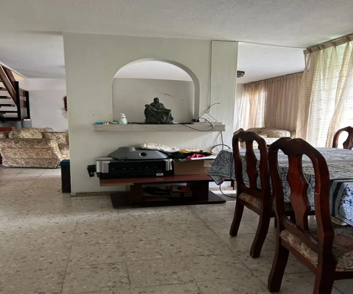 Casa En Venta,Res Victoria,Calle Coral 2696, Guadalajara, Jalisco 44560, 4 Habitaciones,3 Baños,Calle Coral,1,pXbnEz3