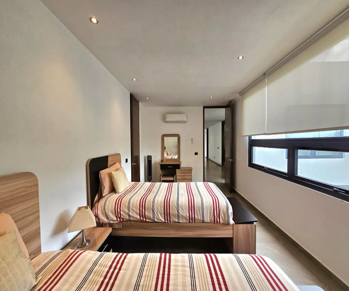 Casa En Venta,Residencial Los Sueños,Av Vallarta 2701, Zapopan, Jalisco, 3 Habitaciones,4 Baños,Av Vallarta,2,pMk4MN7 Casa En Venta,Residencial Los Sueños,Av Vallarta 2701, Zapopan, Jalisco, 3 Habitaciones,4 Baños,Av Vallarta,2,pMk4MN7