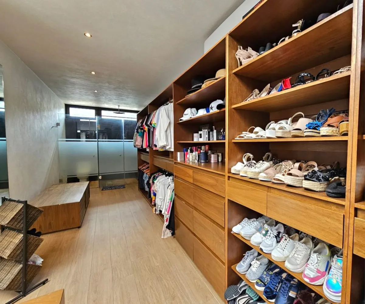 Casa En Venta,Residencial Los Sueños,Av Vallarta 2701, Zapopan, Jalisco, 3 Habitaciones,4 Baños,Av Vallarta,2,pMk4MN7 Casa En Venta,Residencial Los Sueños,Av Vallarta 2701, Zapopan, Jalisco, 3 Habitaciones,4 Baños,Av Vallarta,2,pMk4MN7