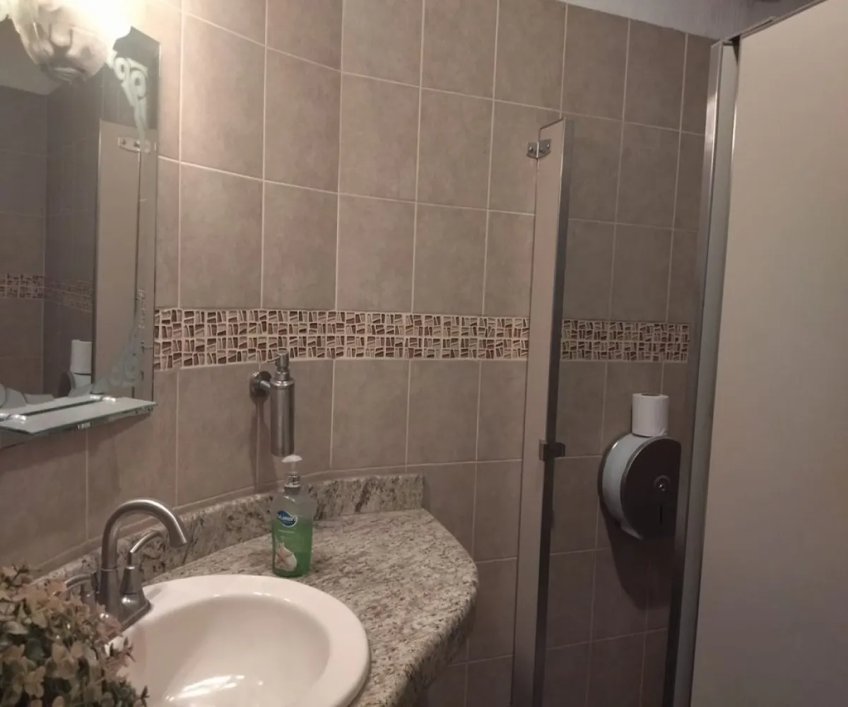 Bodega En Renta,Insurgentes 1a Secc,Trinidad Núñez Guzmán 4237, Guadalajara, Jalisco 44820,Trinidad Núñez Guzmán,pAwas79