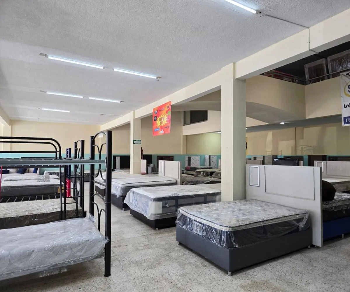 Industrial En Venta,Oblatos,Calle Josefa Ortiz de Domínguez 735, Guadalajara, Jalisco 44370,Calle Josefa Ortiz de Domínguez,2,poBBkOb Industrial En Venta,Oblatos,Calle Josefa Ortiz de Domínguez 735, Guadalajara, Jalisco 44370,Calle Josefa Ortiz de Domínguez,2,poBBkOb