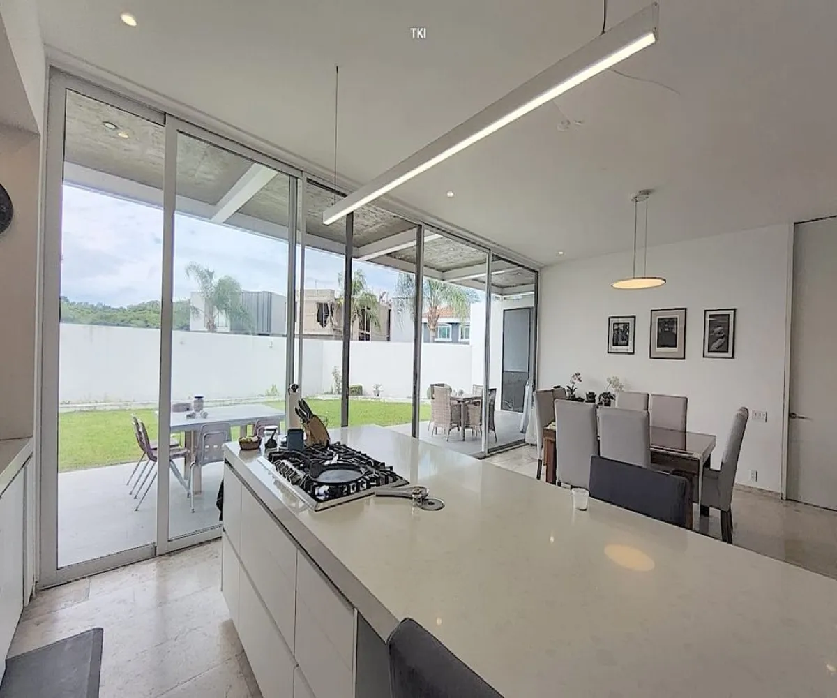 Casa En Venta,Rinconada de Santa Anita ,Paseo de Santa Anita 601, Tlajomulco de Zúñiga, Jalisco 45645, 4 Habitaciones,5 Baños,Paseo de Santa Anita,2,pOC6X7N Casa En Venta,Rinconada de Santa Anita ,Paseo de Santa Anita 601, Tlajomulco de Zúñiga, Jalisco 45645, 4 Habitaciones,5 Baños,Paseo de Santa Anita,2,pOC6X7N