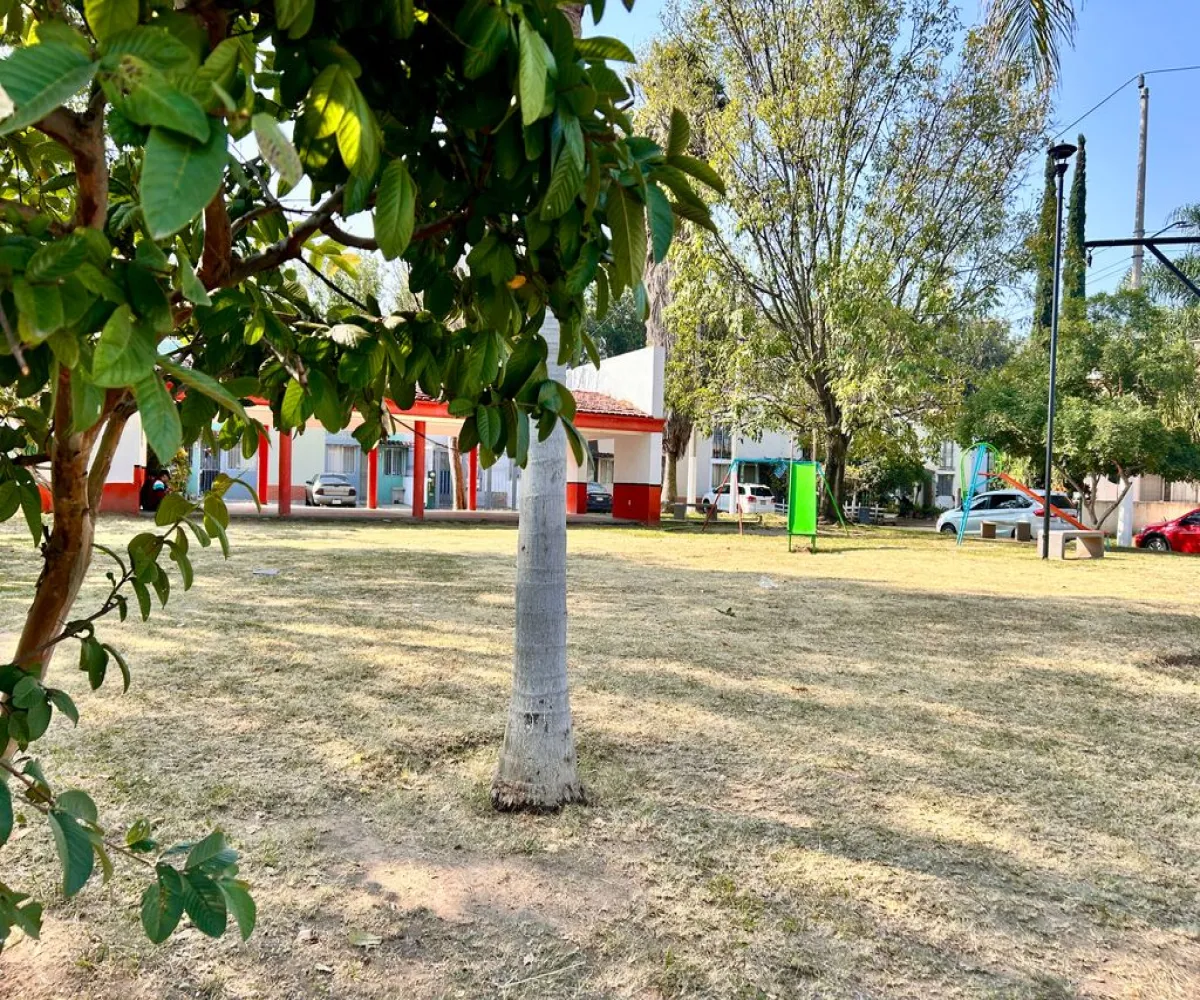 Casa En Venta,Puerta del Llano,Avenida Ganaderos de Jalisco 85, Zapopan, Jalisco 45134, 2 Habitaciones,2 Baños,Avenida Ganaderos de Jalisco,1,pcDL3t4 Casa En Venta,Puerta del Llano,Avenida Ganaderos de Jalisco 85, Zapopan, Jalisco 45134, 2 Habitaciones,2 Baños,Avenida Ganaderos de Jalisco,1,pcDL3t4