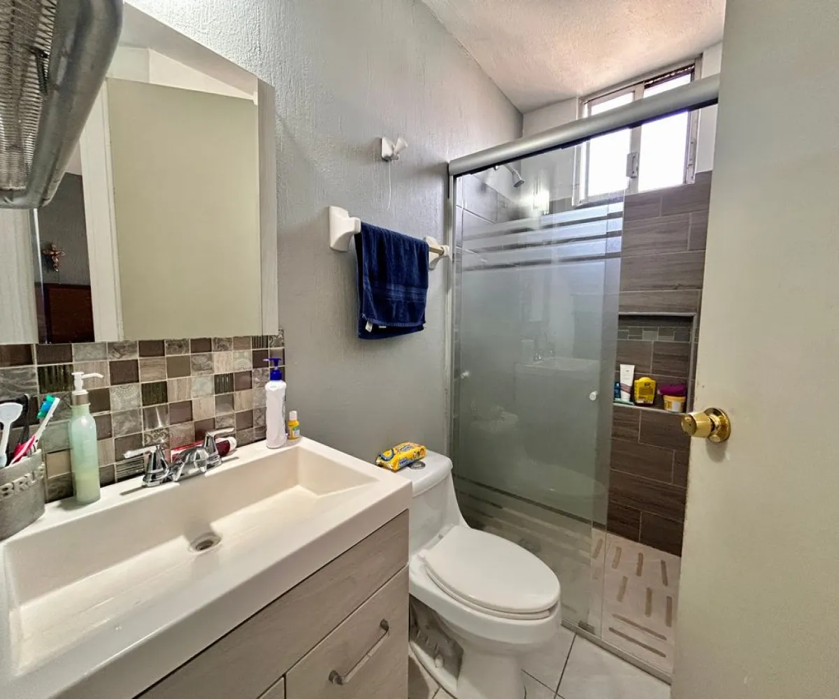 Casa En Venta,Puerta del Llano,Avenida Ganaderos de Jalisco 85, Zapopan, Jalisco 45134, 2 Habitaciones,2 Baños,Avenida Ganaderos de Jalisco,1,pcDL3t4 Casa En Venta,Puerta del Llano,Avenida Ganaderos de Jalisco 85, Zapopan, Jalisco 45134, 2 Habitaciones,2 Baños,Avenida Ganaderos de Jalisco,1,pcDL3t4