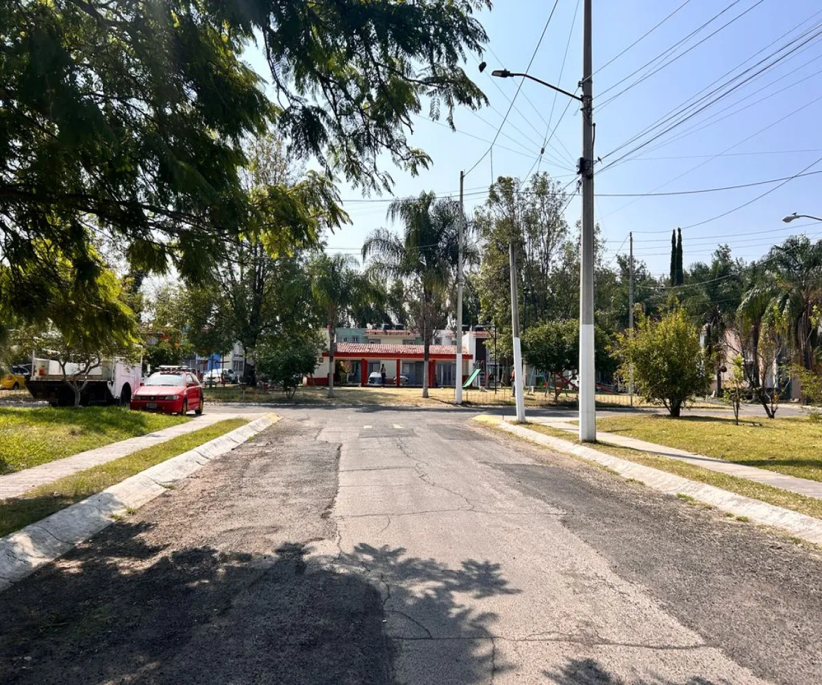 Casa En Venta,Puerta del Llano,Avenida Ganaderos de Jalisco 85, Zapopan, Jalisco 45134, 2 Habitaciones,2 Baños,Avenida Ganaderos de Jalisco,1,pcDL3t4 Casa En Venta,Puerta del Llano,Avenida Ganaderos de Jalisco 85, Zapopan, Jalisco 45134, 2 Habitaciones,2 Baños,Avenida Ganaderos de Jalisco,1,pcDL3t4