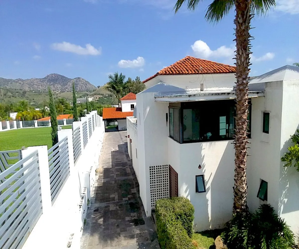 Casa En Venta,Bosques de San Isidro (Las Cañadas),Bosque de los Colomos 8 B, Zapopan, Jalisco 45133, 4 Habitaciones,4 Baños,Bosque de los Colomos,2,p7TQa0r