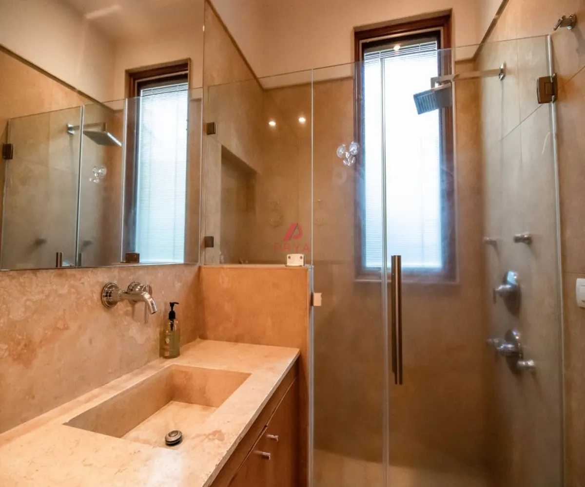 Casa En Venta,Puerta de Hierro,................... S/N, Zapopan, Jalisco 45136, 3 Habitaciones,4 Baños,...................,1,pgdUj5J Casa En Venta,Puerta de Hierro,................... S/N, Zapopan, Jalisco 45136, 3 Habitaciones,4 Baños,...................,1,pgdUj5J