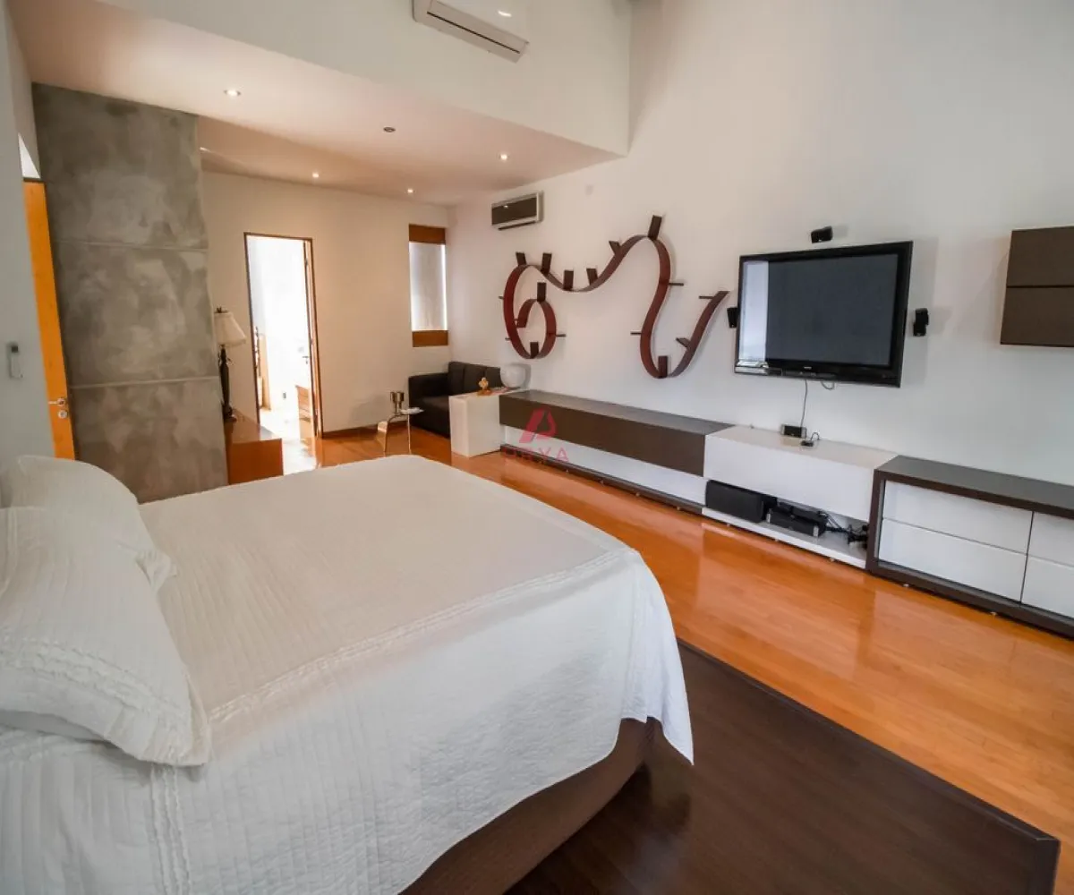 Casa En Venta,Puerta de Hierro,................... S/N, Zapopan, Jalisco 45136, 3 Habitaciones,4 Baños,...................,1,pgdUj5J Casa En Venta,Puerta de Hierro,................... S/N, Zapopan, Jalisco 45136, 3 Habitaciones,4 Baños,...................,1,pgdUj5J